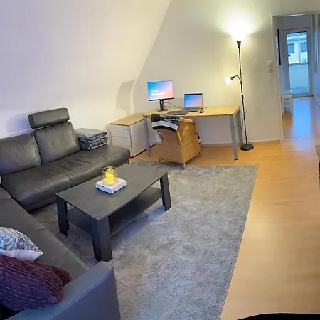 Gemuetliche 2-zimmer-wohnung Nahe Frankfurt Appartement *
