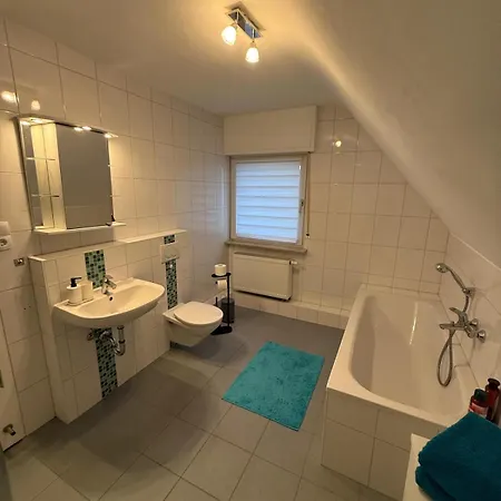 Gemuetliche 2-zimmer-wohnung Nahe Frankfurt *