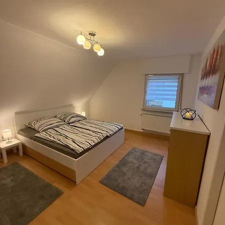 Gemuetliche 2-zimmer-wohnung Nahe Frankfurt * Mühlheim